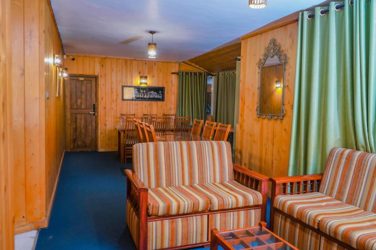 Hotel Blue Moon Residency Nuwara Eliya Zewnętrze zdjęcie